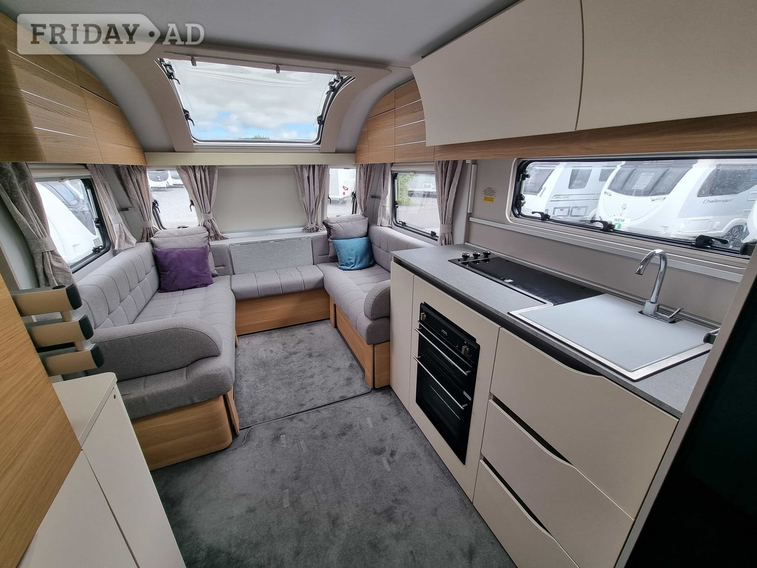 Adria Adora 542 DL Highbridge