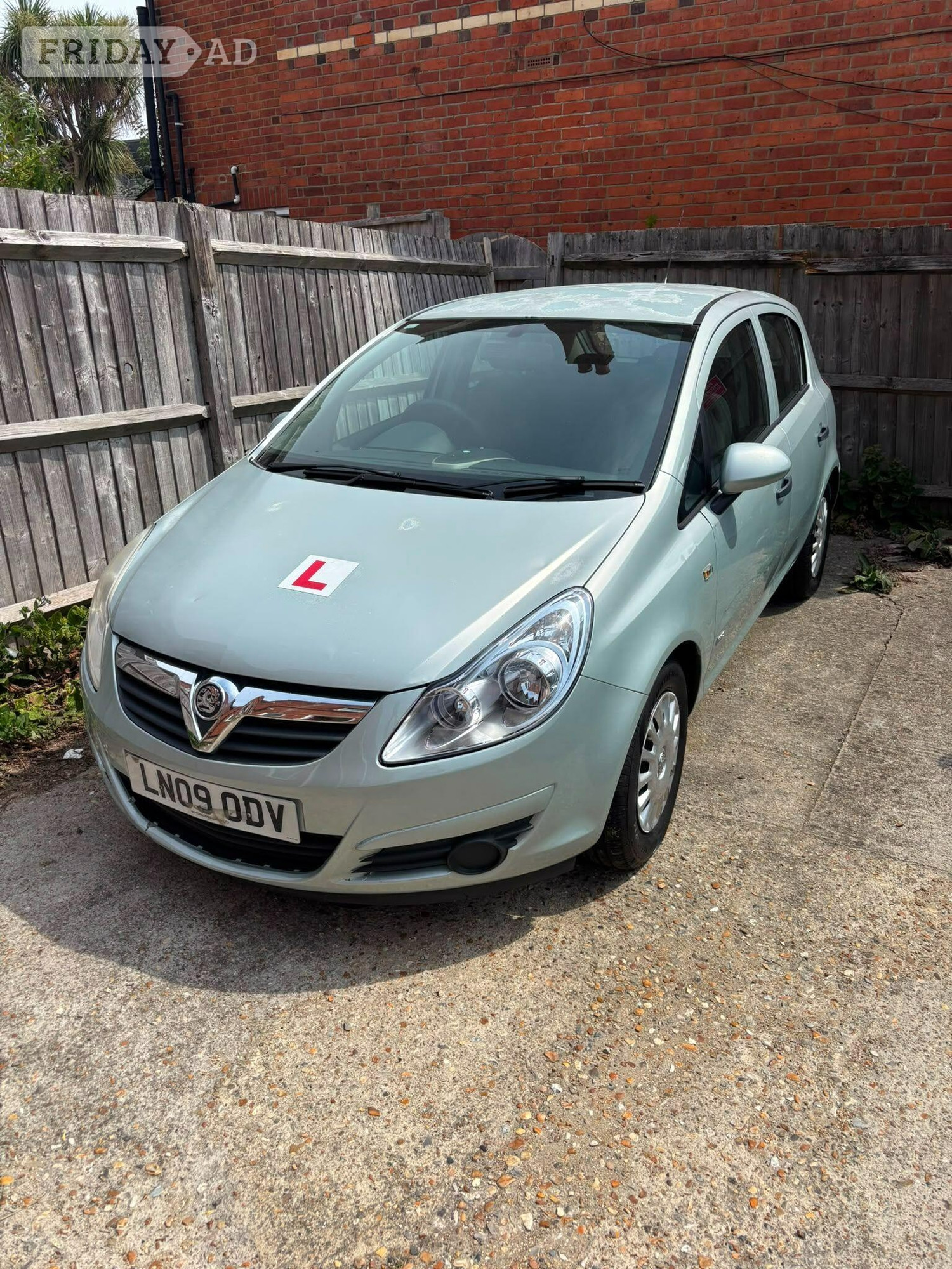 Vauxhall Corsa 2009 in Wembley