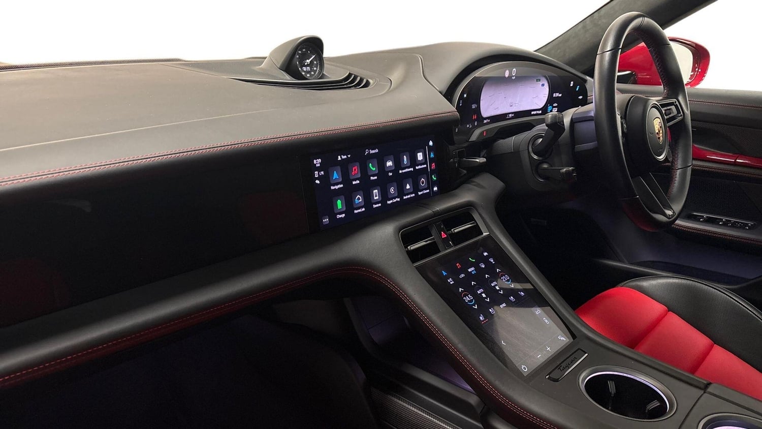 [ berth ]Porsche Taycan