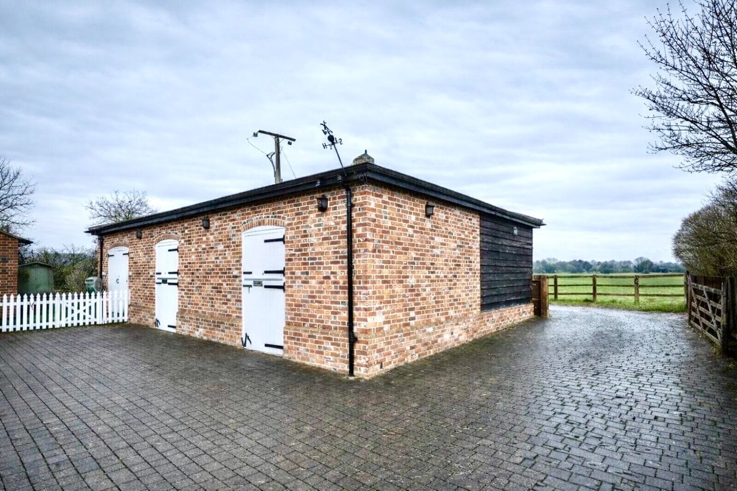 Binfield Country Property Property for sale in Binfield