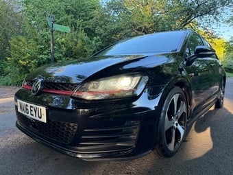 Volkswagen Golf 2016