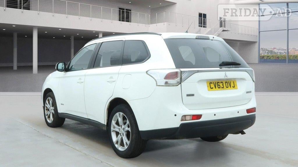 [ berth ]Mitsubishi Outlander