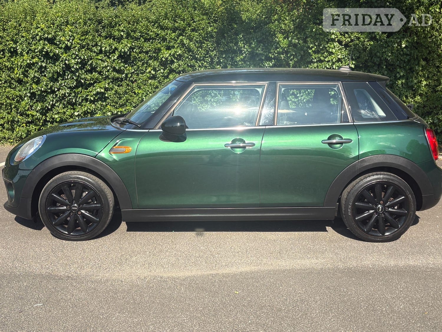 Mini Hatch 2017 - Cars