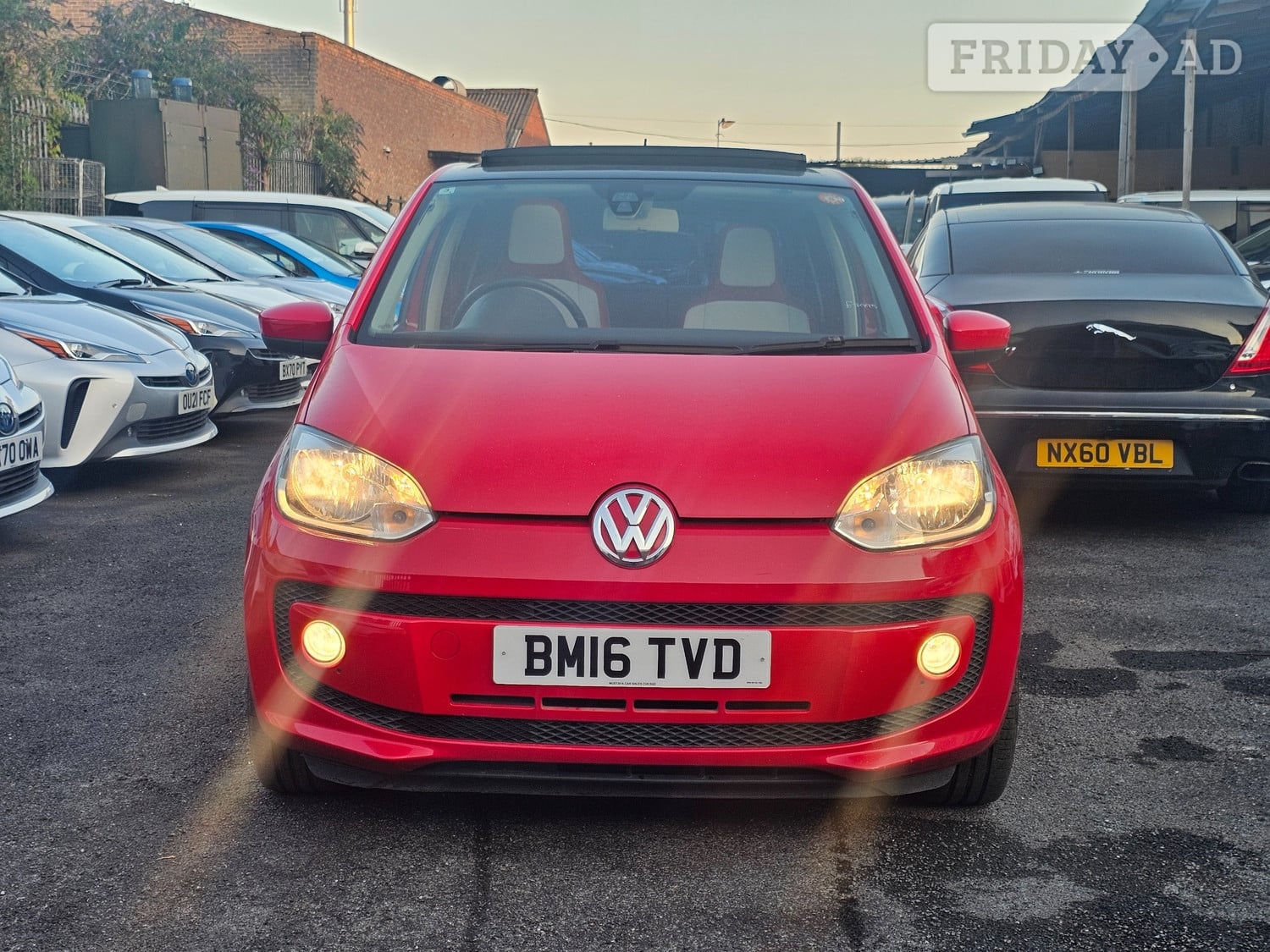 Volkswagen UP! 2016 in Coventry
