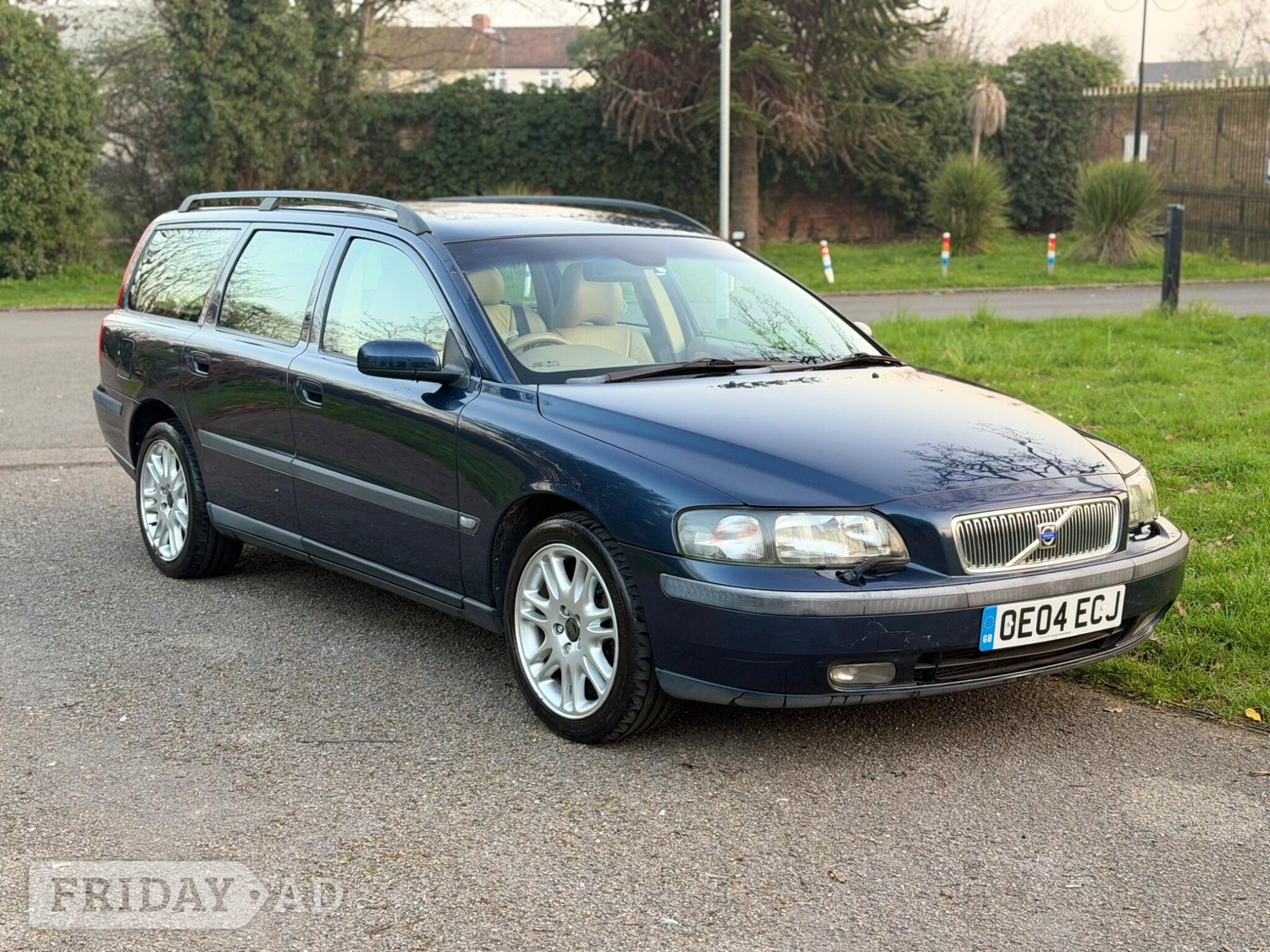 [ berth ]Volvo V70