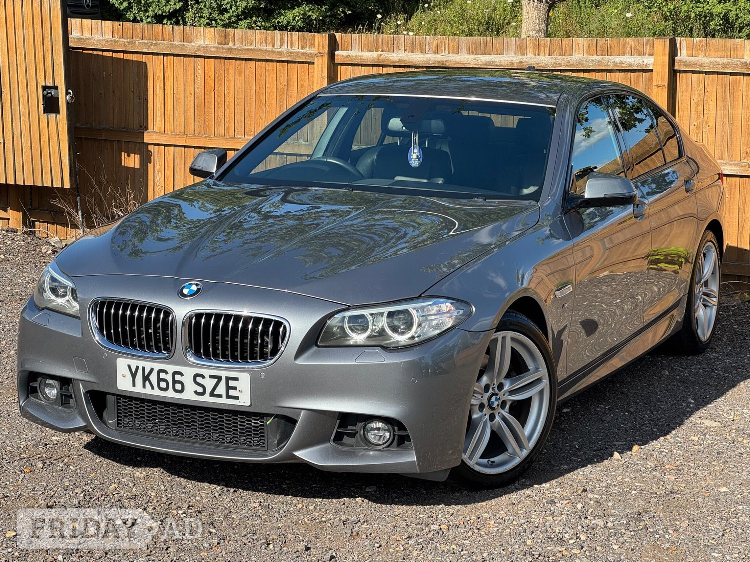 [ berth ]BMW 5 Series