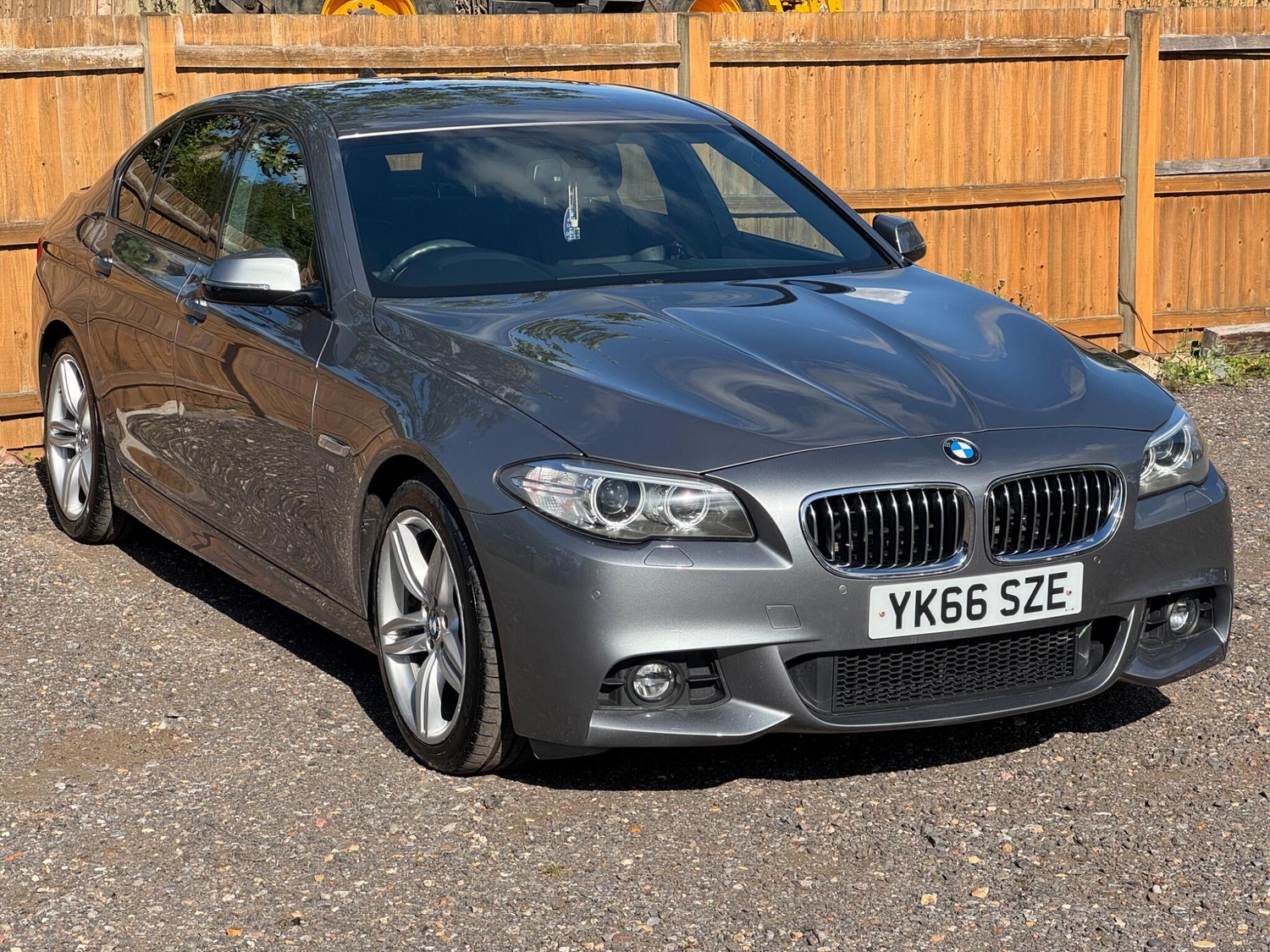 BMW 5 Series 2016 - Cars