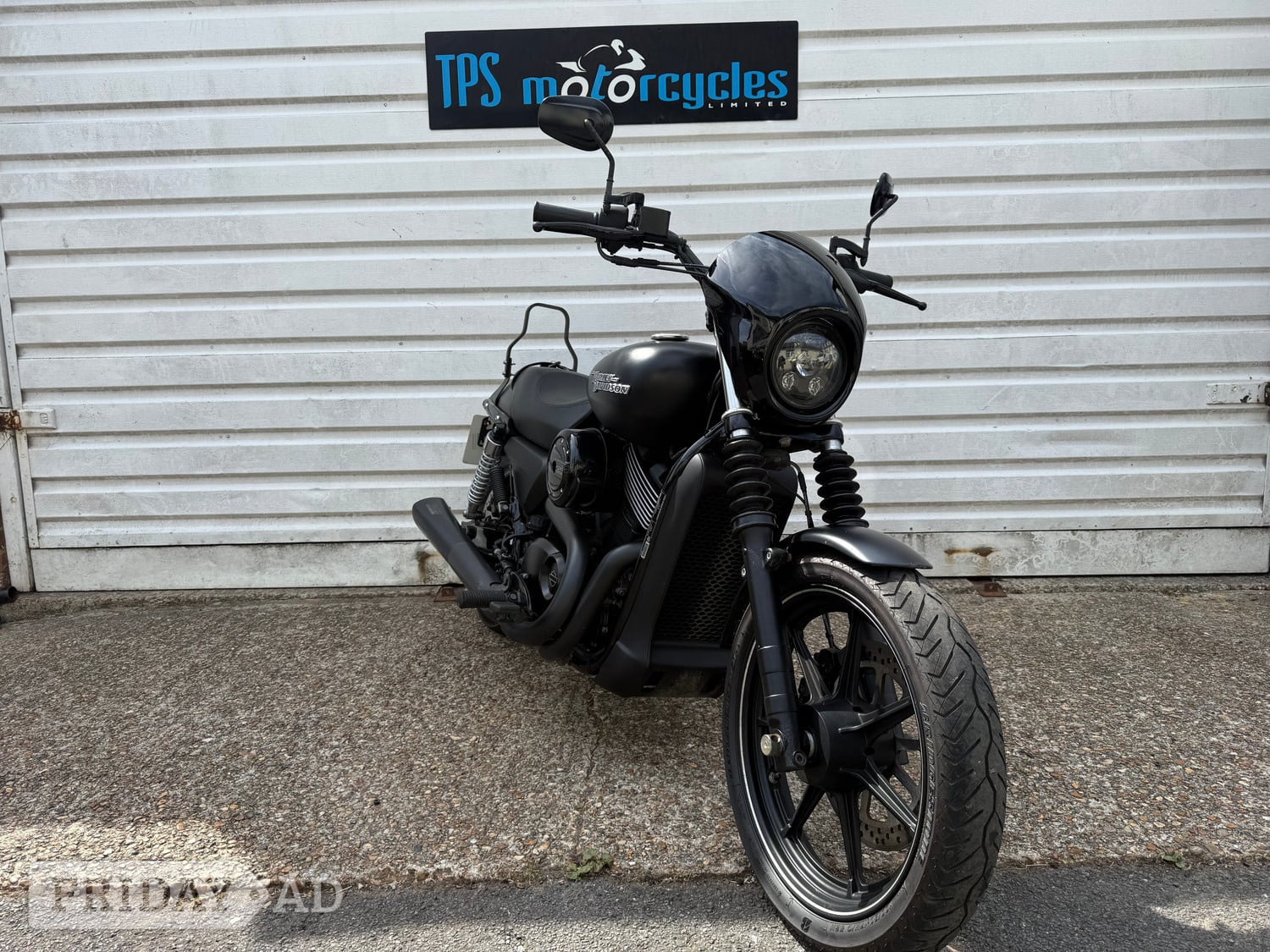 [ berth ]Harley-Davidson Street