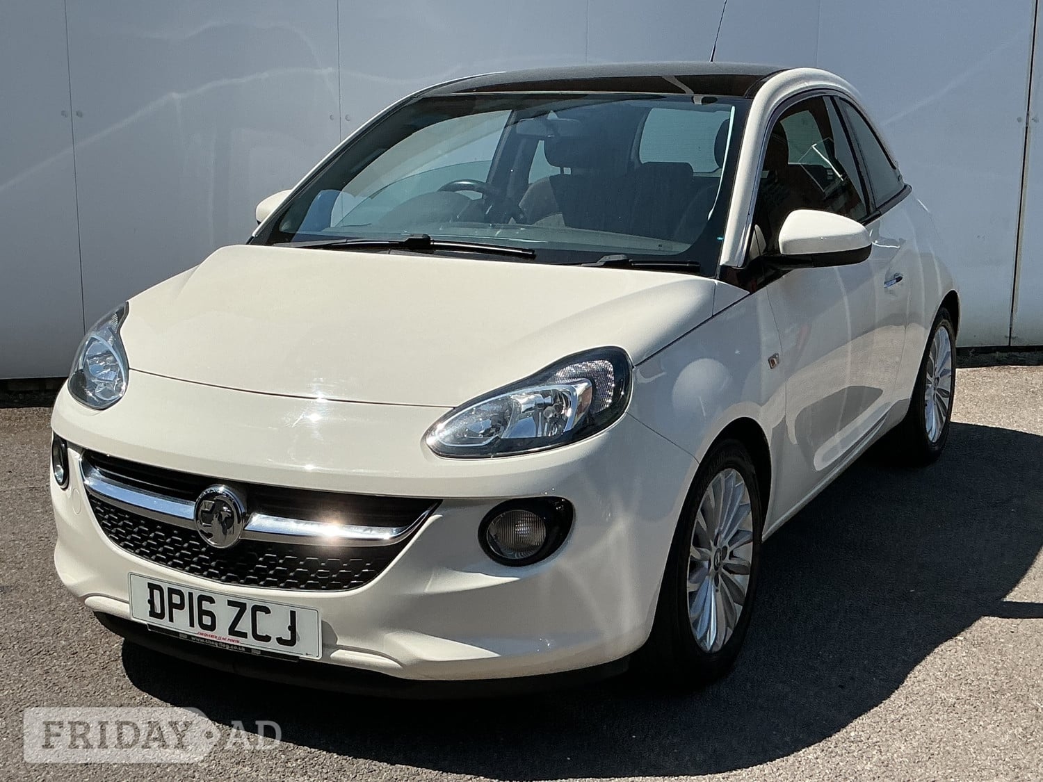 [ berth ]Vauxhall Adam