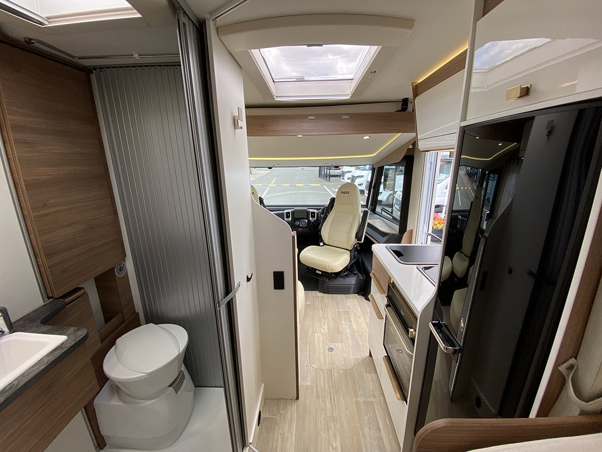 [4 berth ]Pilote Galaxy G650GJ Essentiel
