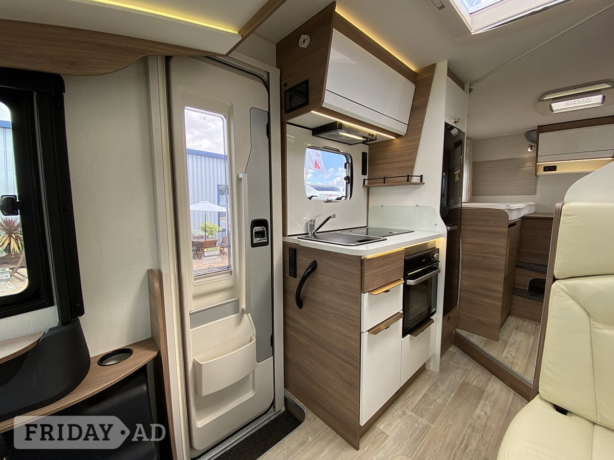 Pilote Essential G650 GJ Exclusive Edition 2021 for sale - Motorhomes & Caravans