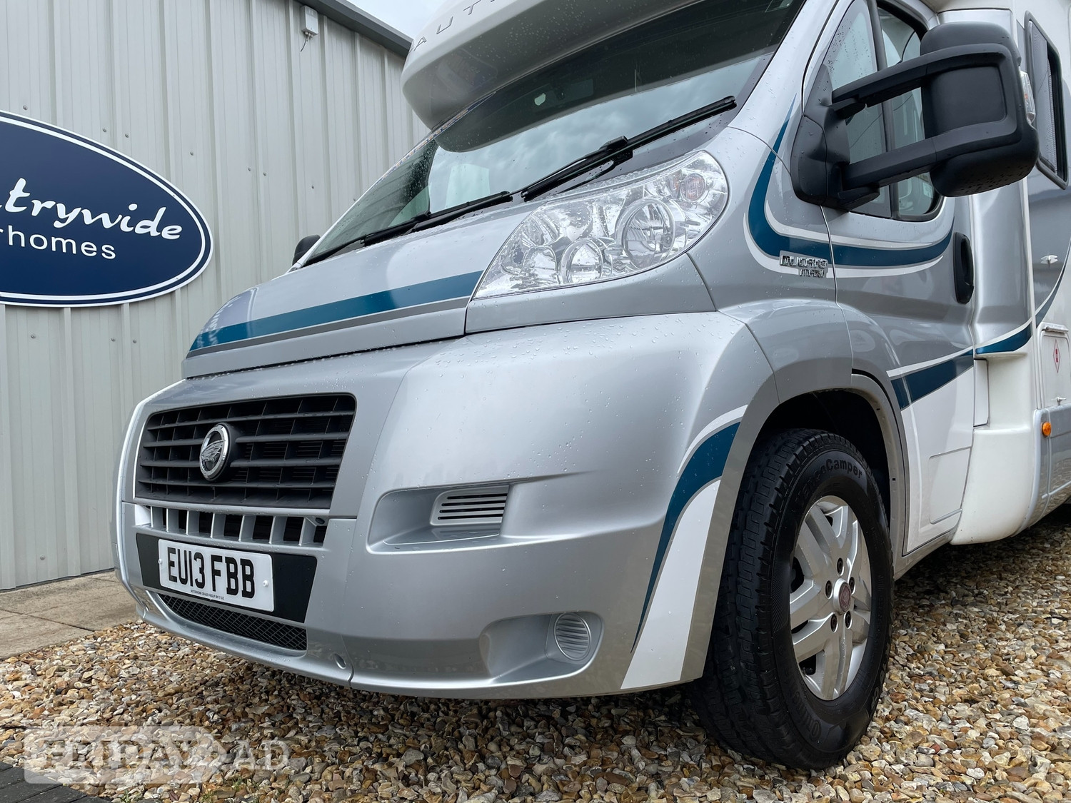 Auto-Trail Frontier 2013 - Motorhomes & Caravans