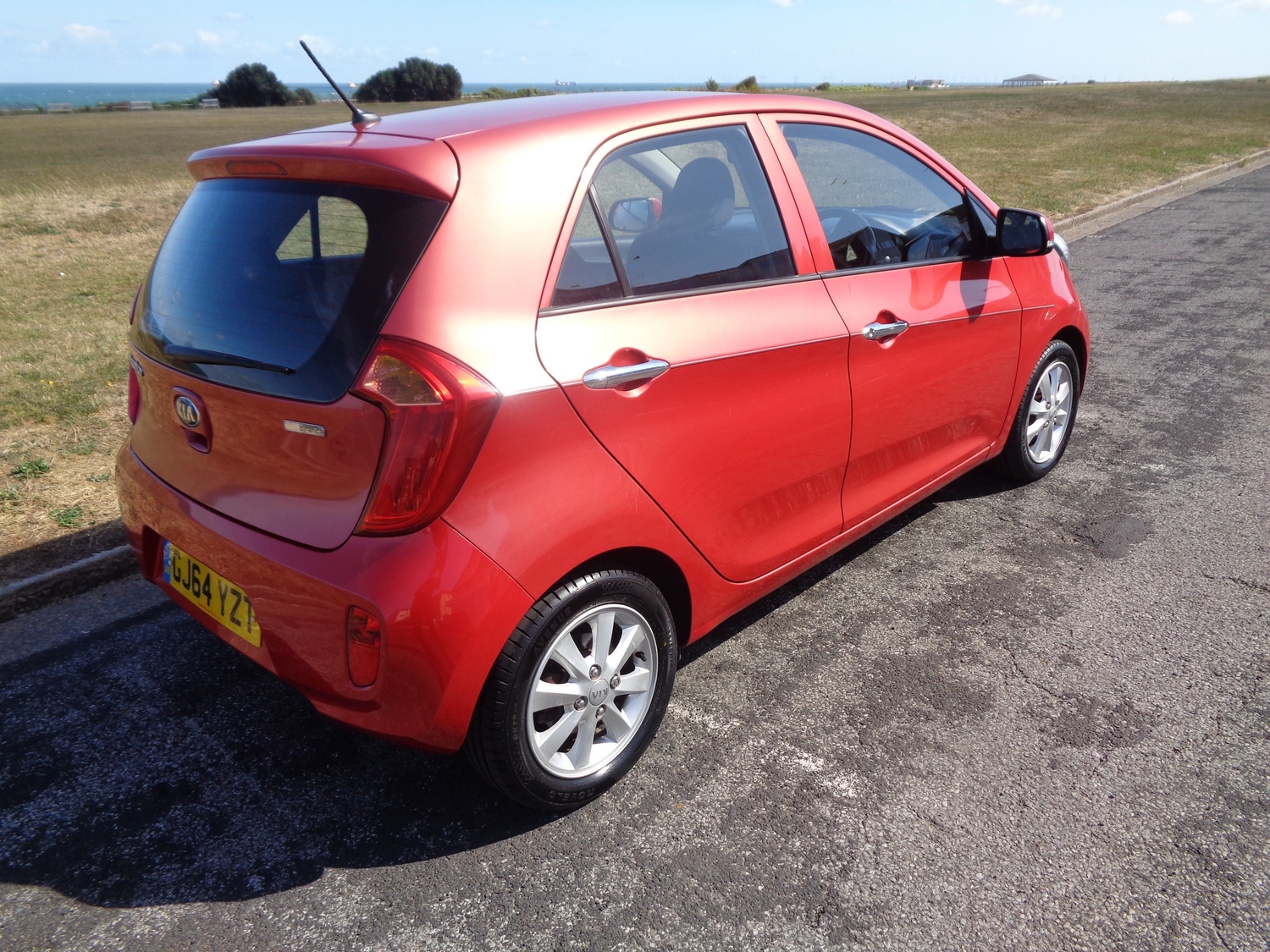 [ berth ]Kia Picanto