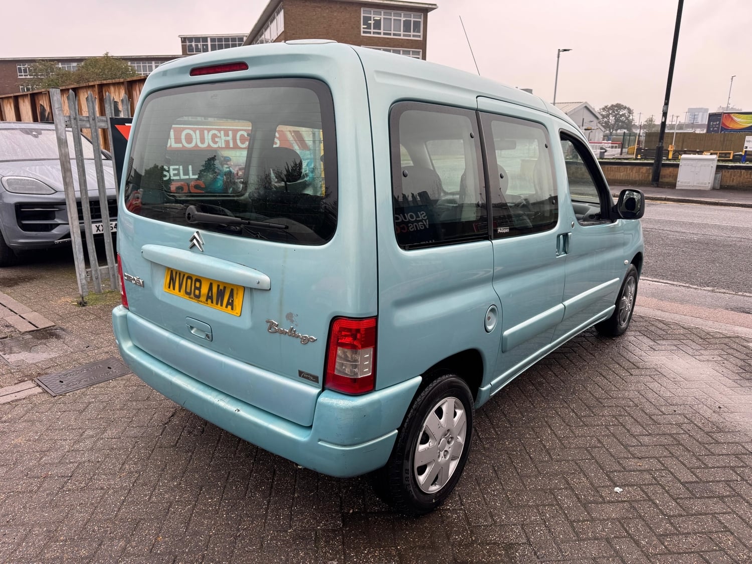 Citroen Berlingo 2008 - Cars in Slough