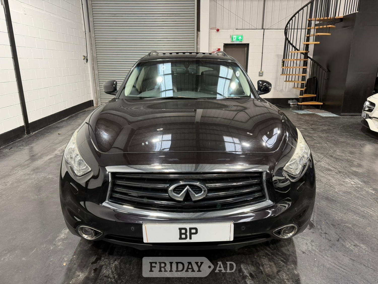 Infiniti QX70 Bradford