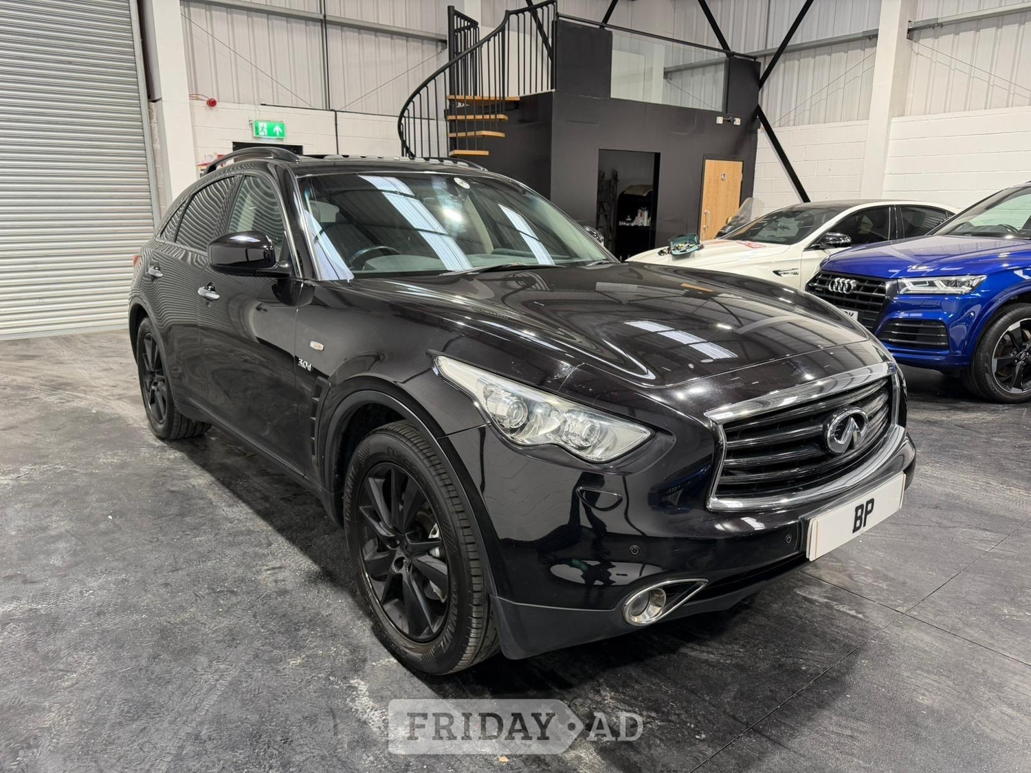 Infiniti QX70 2014 in Bradford