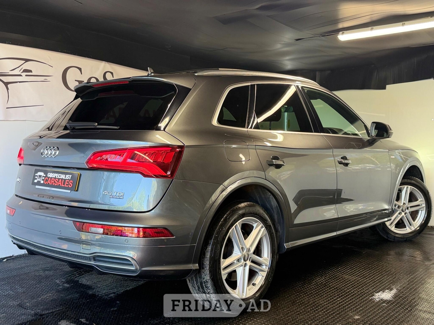 Audi Q5 2019 - Cars
