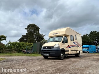 George Smith Mascott Renault Horsebox