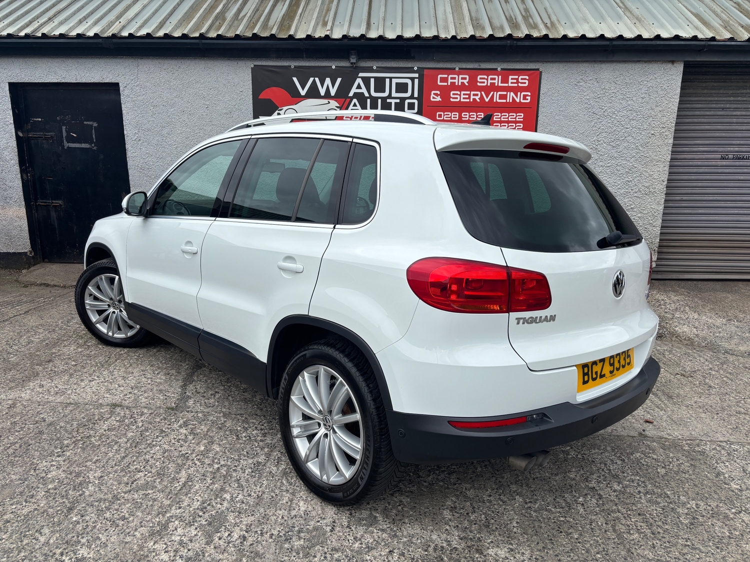 Volkswagen Tiguan 2016 - Cars