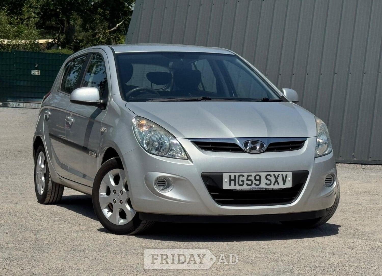 Hyundai i20 2009 in Farnham