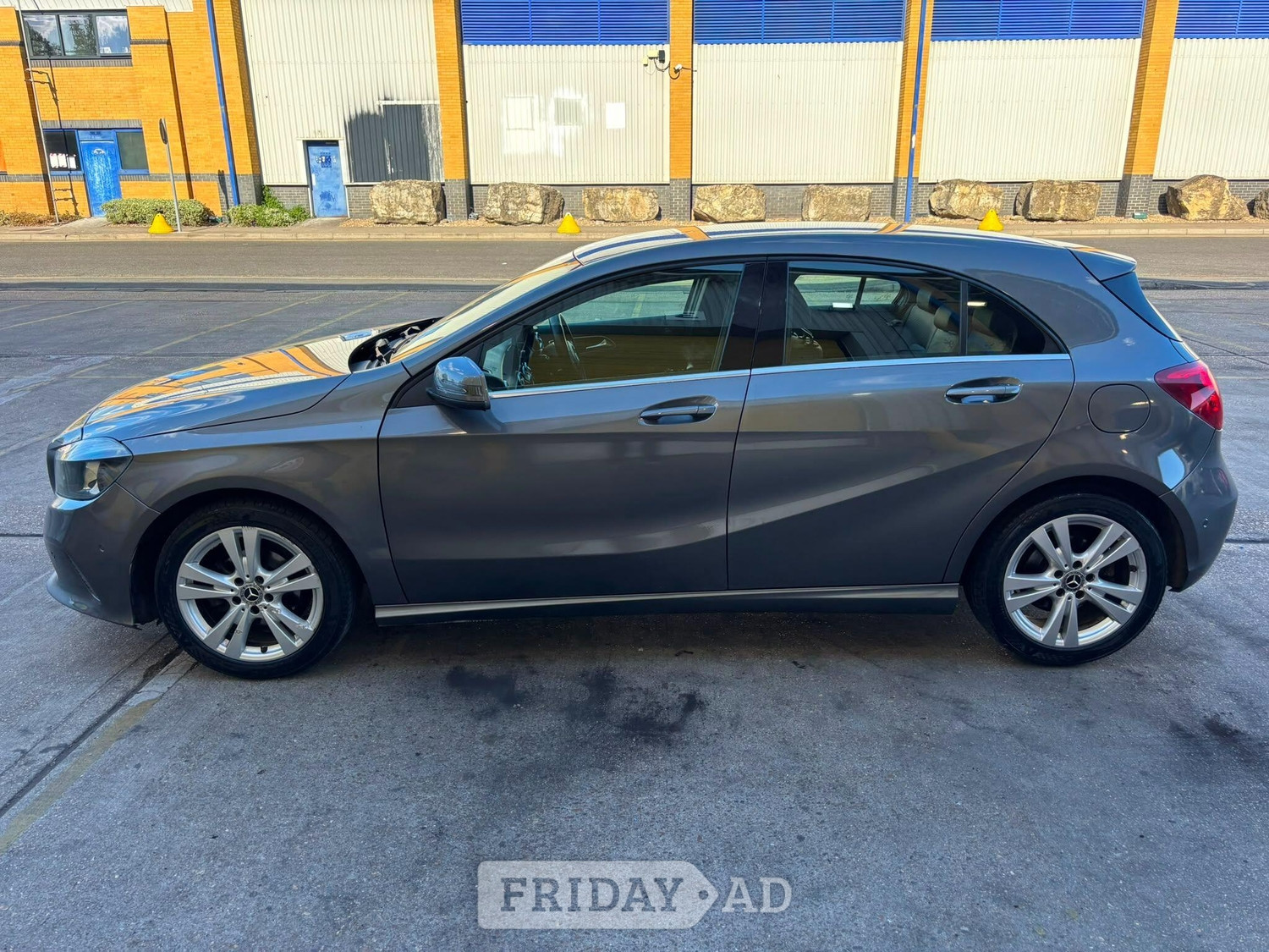 Mercedes-Benz A Class 2017 - Cars