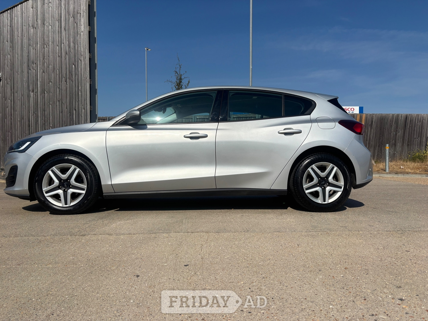 Ford Focus 2022 - Cars