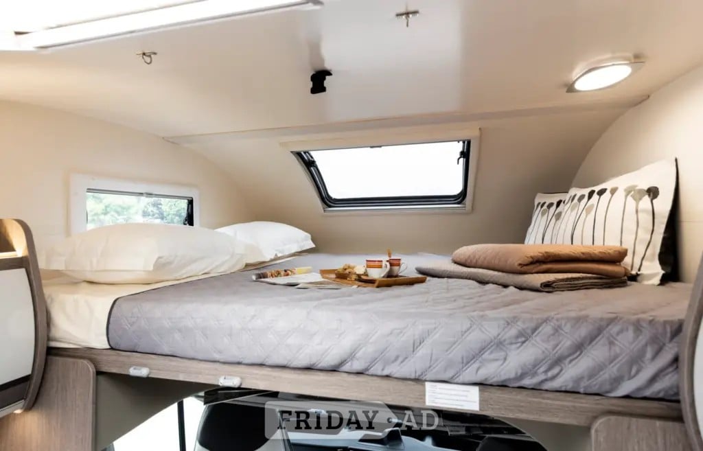 [4 berth ]Roller Team Zefiro Sport
