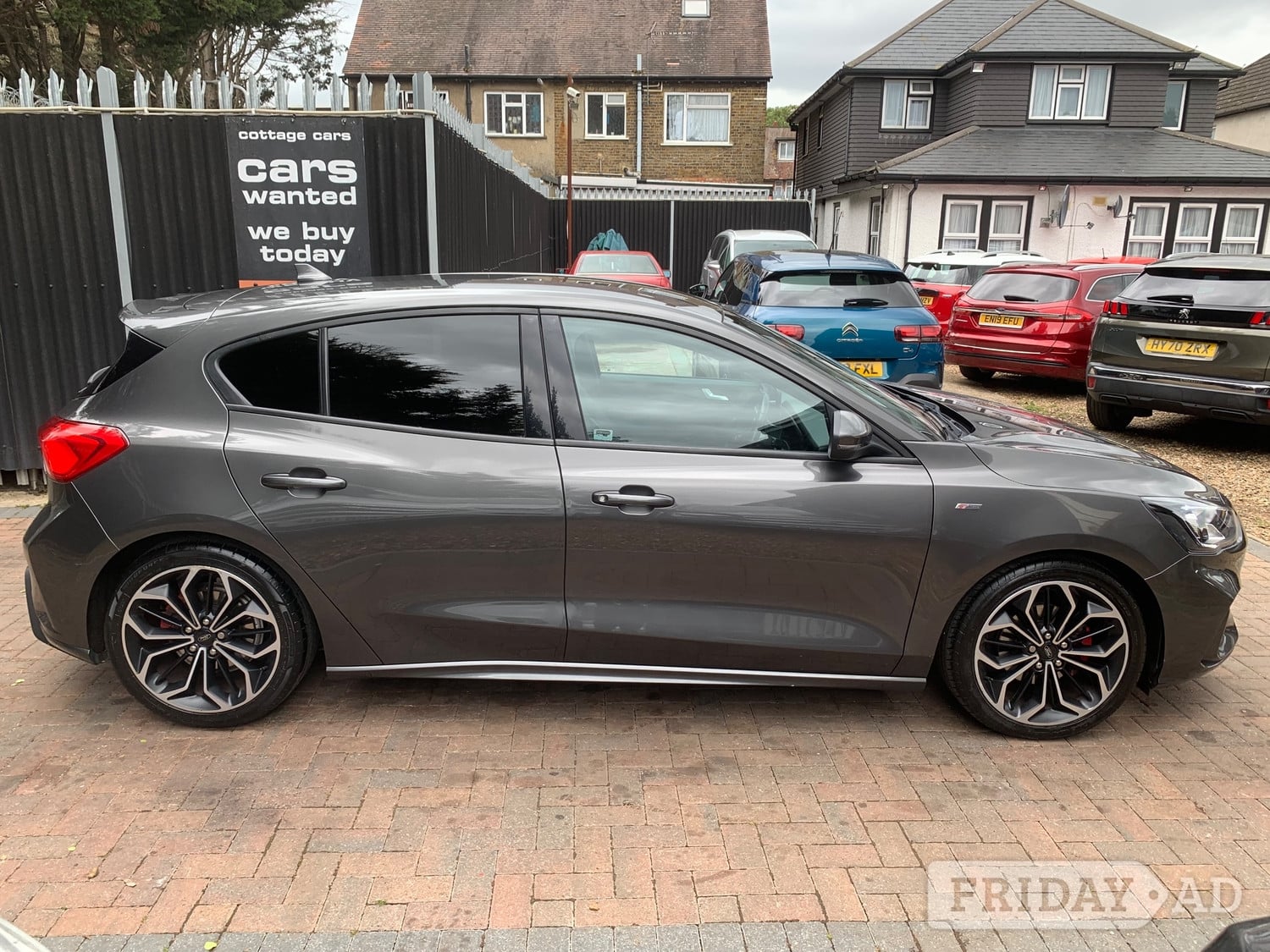 [ berth ]Ford Focus