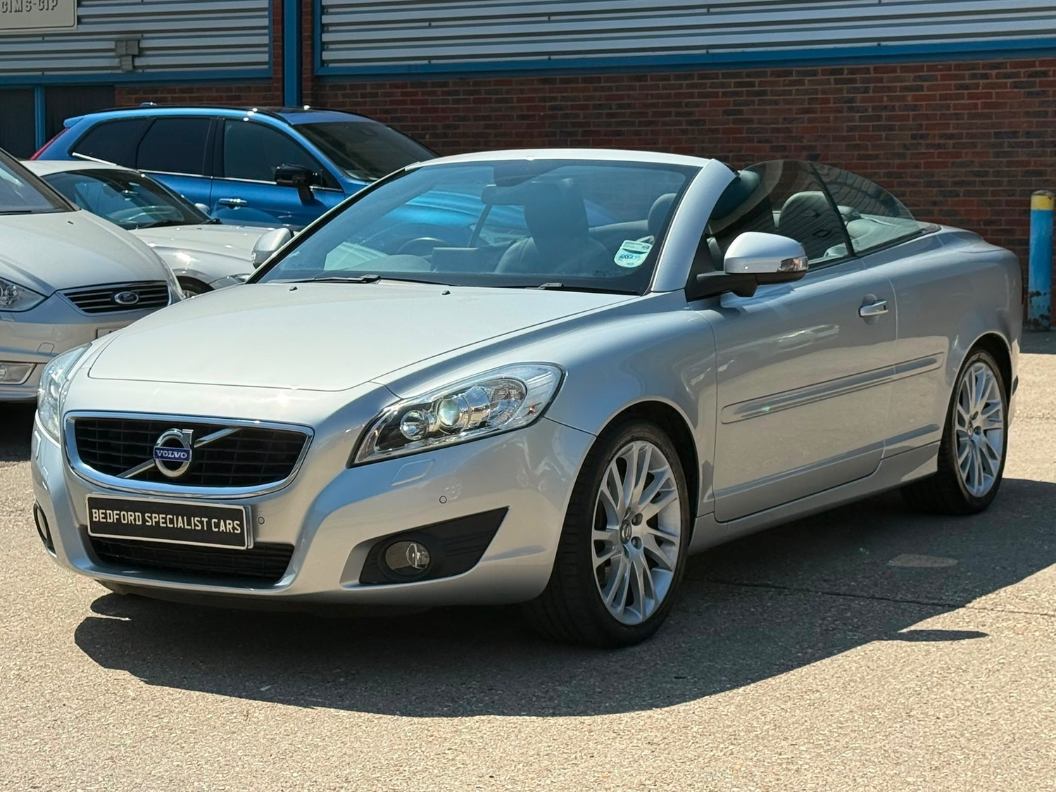Volvo C70 2012 - Cars