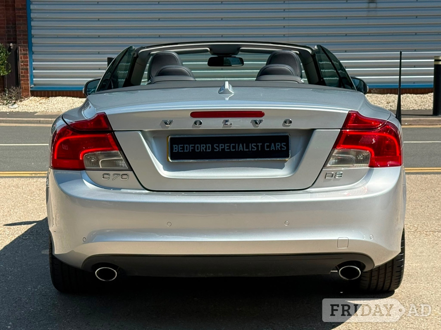 Volvo C70 2012 - Cars in Bedford