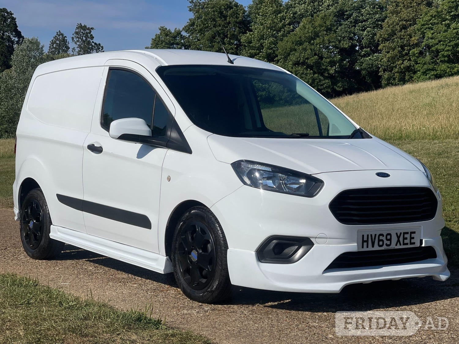 [ berth ]Ford Transit Courier