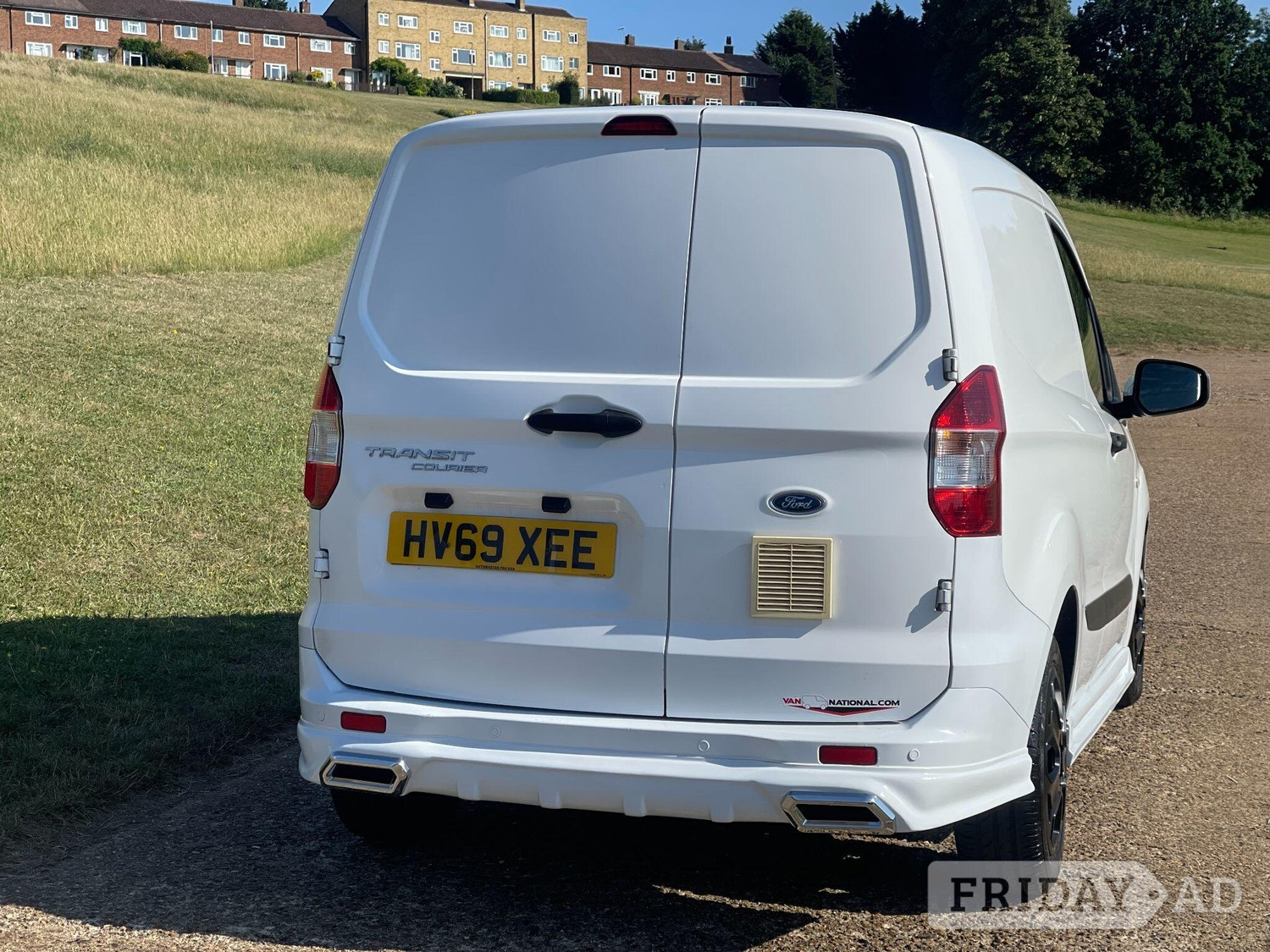 Ford Transit Courier 2019 - Vans & Commercial Vehicles