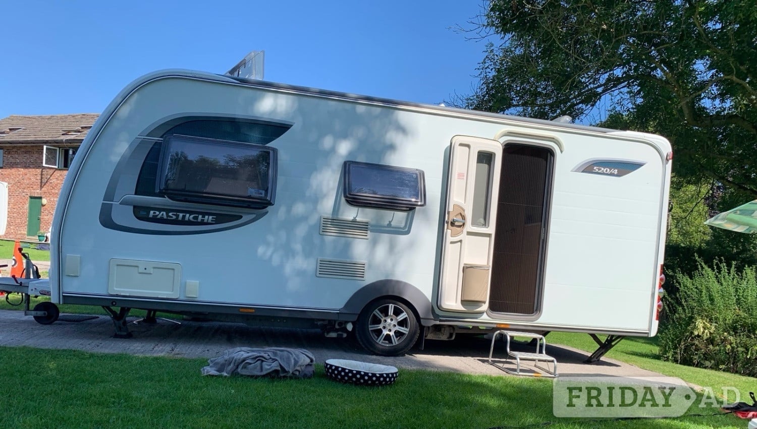 Coachman Pastiche 520 2013 - Motorhomes & Caravans in Malton