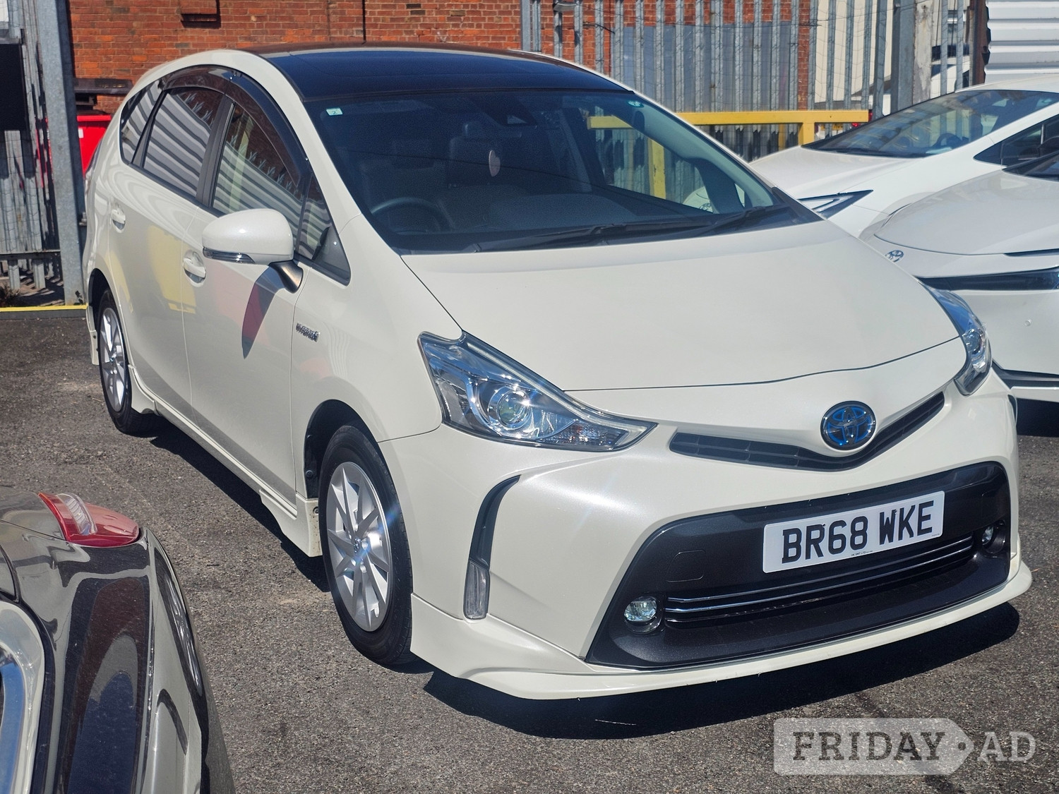 [ berth ]Toyota Prius+