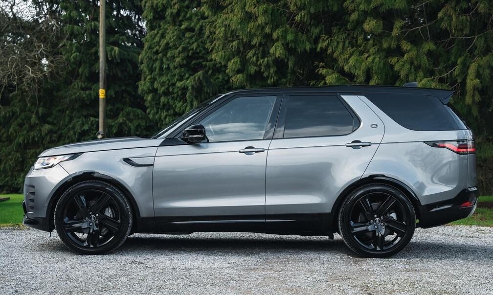 [ berth ]Land Rover Discovery