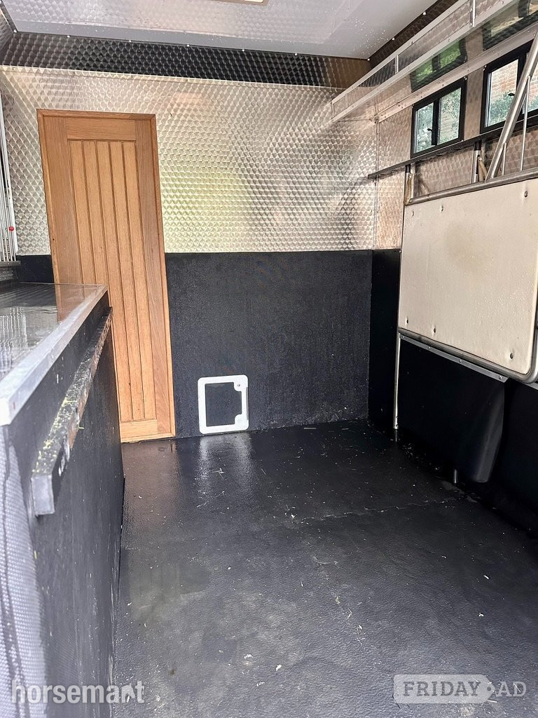 Custom  Daf Trucks Horsebox - Trailers & Horseboxes