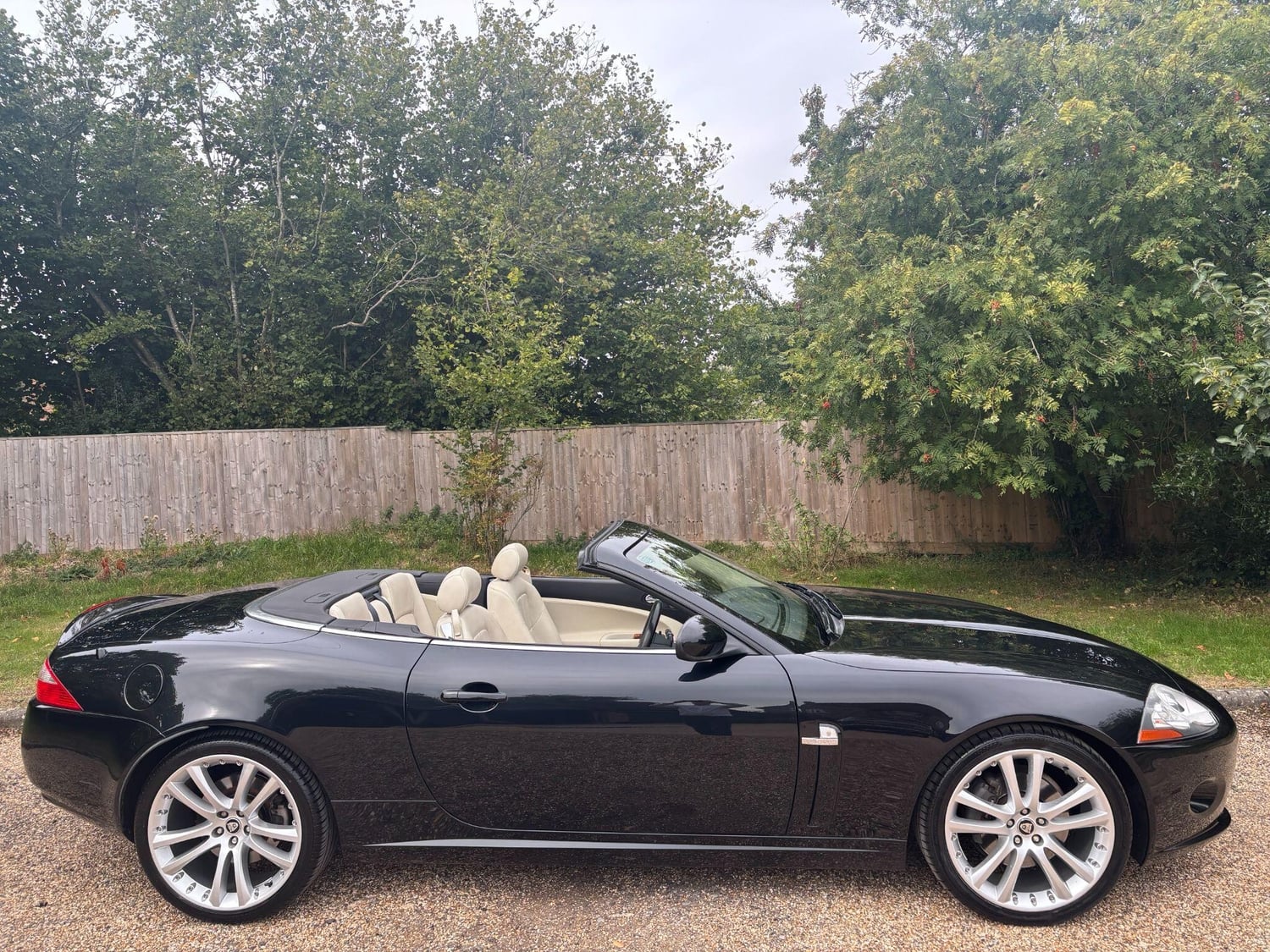 Jaguar XK 2007 in High Wycombe