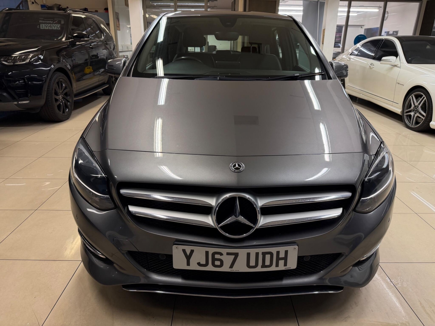 [ berth ]Mercedes-Benz B Class