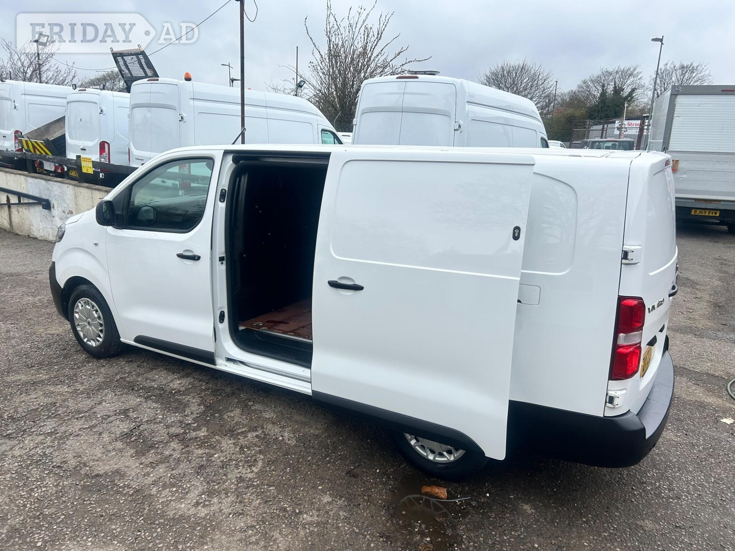 Vauxhall Vivaro 2022 - Vans & Commercial Vehicles