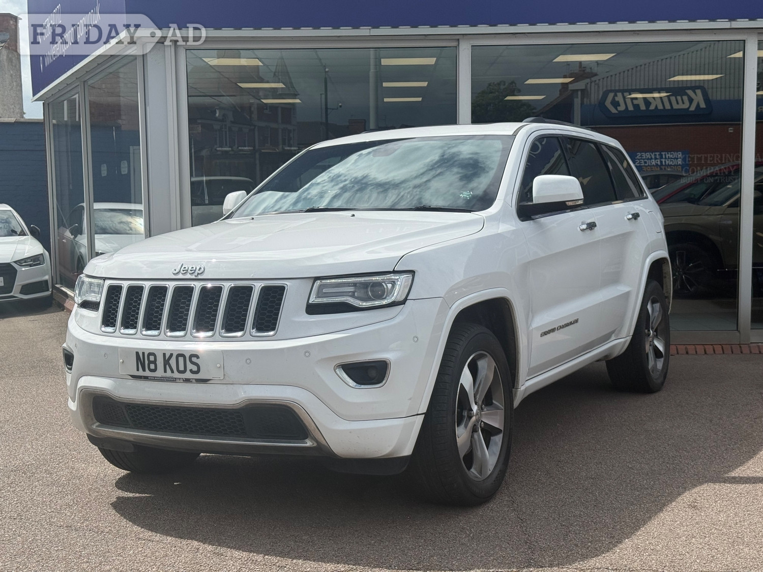 Jeep Grand Cherokee 2016 - Cars