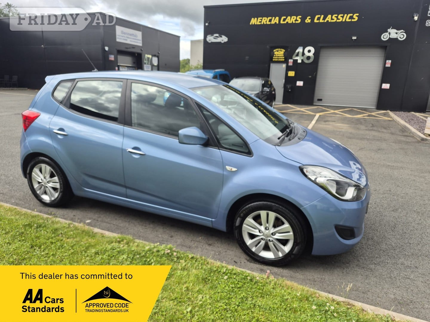 Hyundai ix20 2013 in Market Drayton