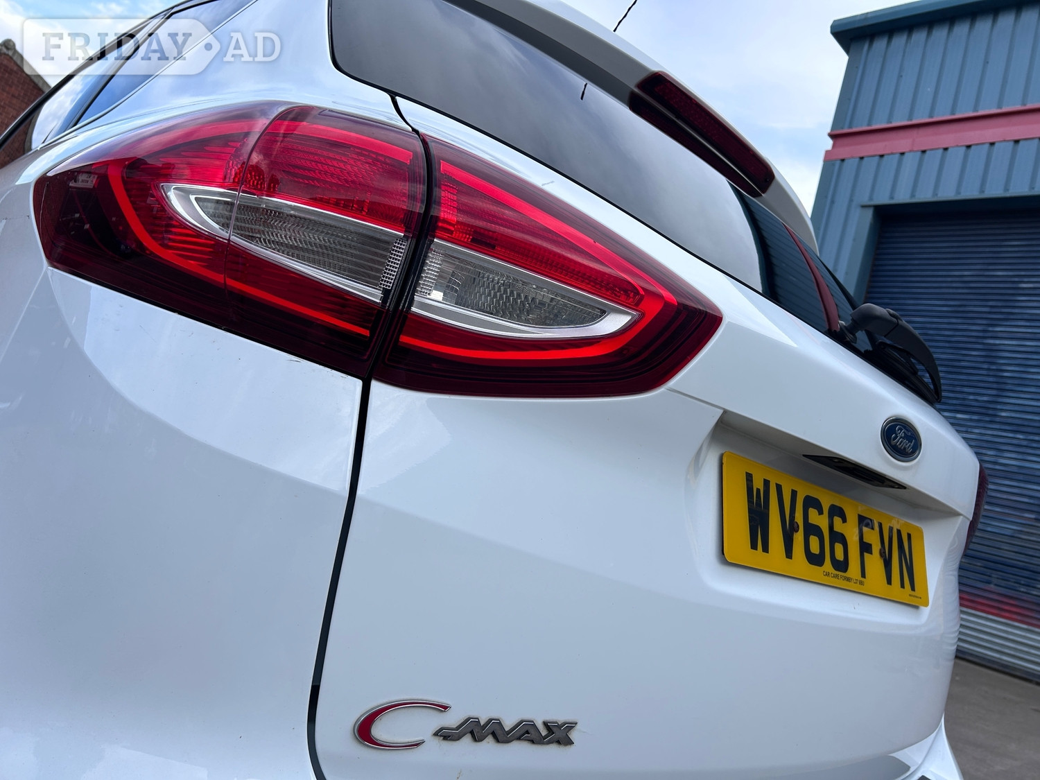 [ berth ]Ford C-MAX