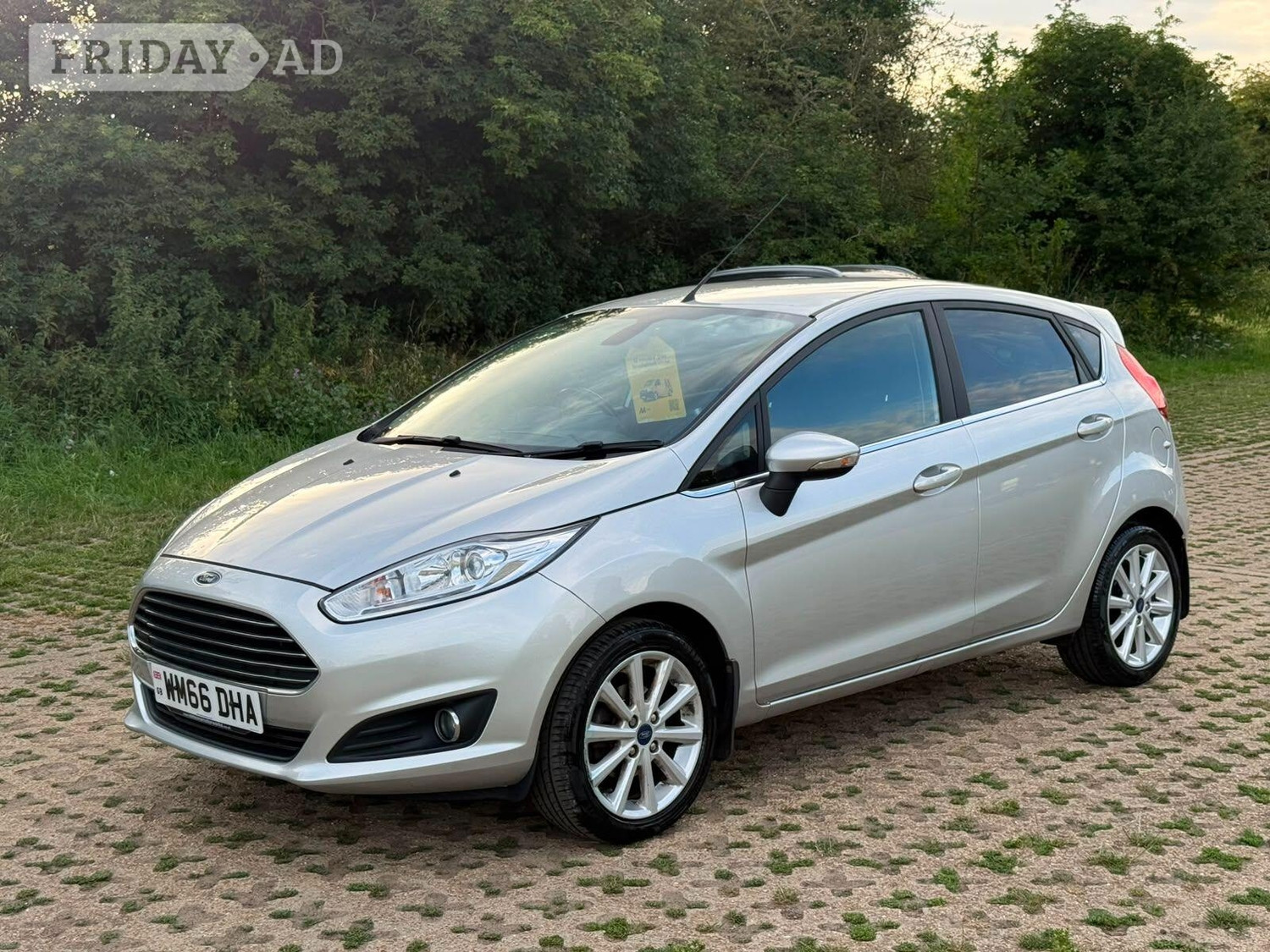 Ford Fiesta 2016 - Cars