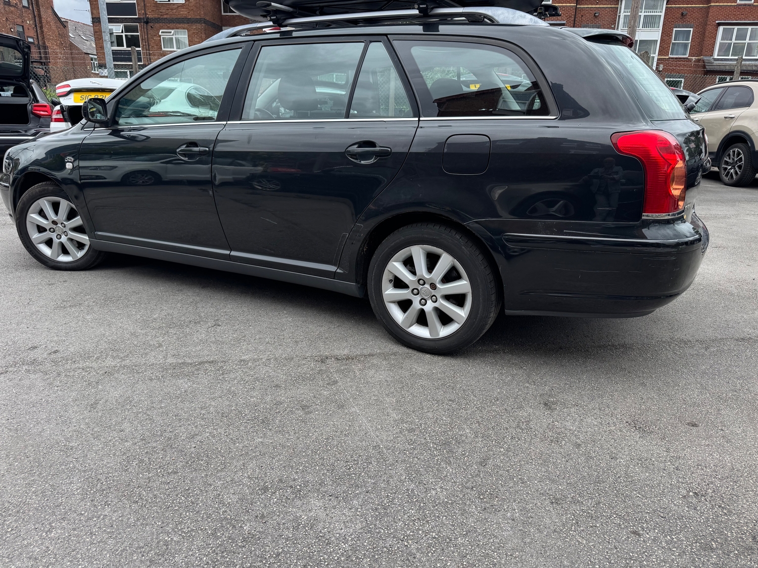 Toyota Avensis Manchester