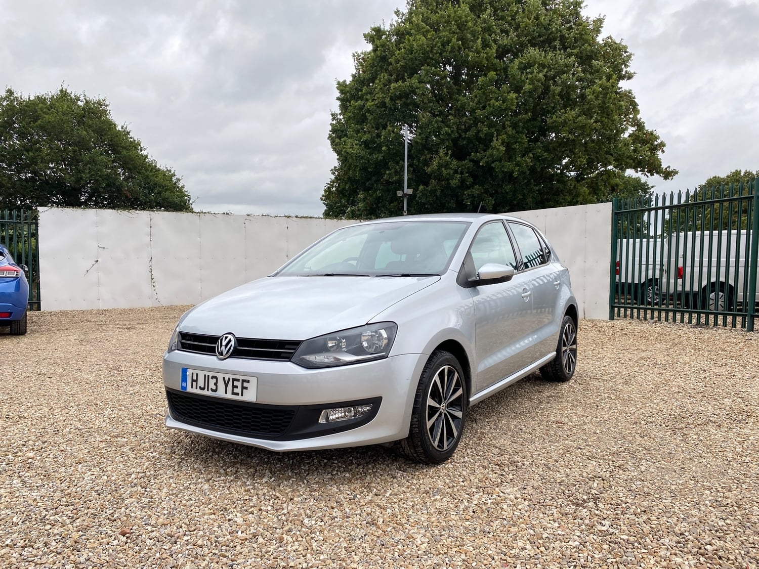 Volkswagen Polo 2013 - Cars in Axminster