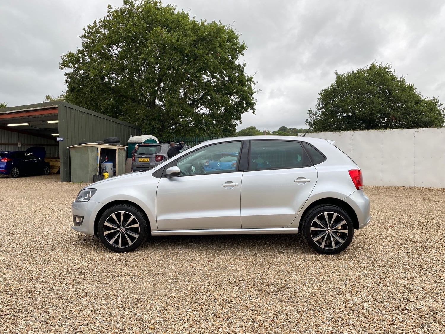 Volkswagen Polo 2013 - Cars