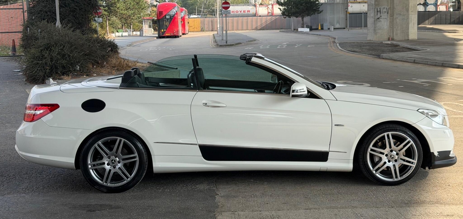 [ berth ]Mercedes-Benz E Class