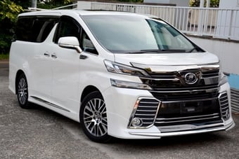 Toyota Vellfire 2015