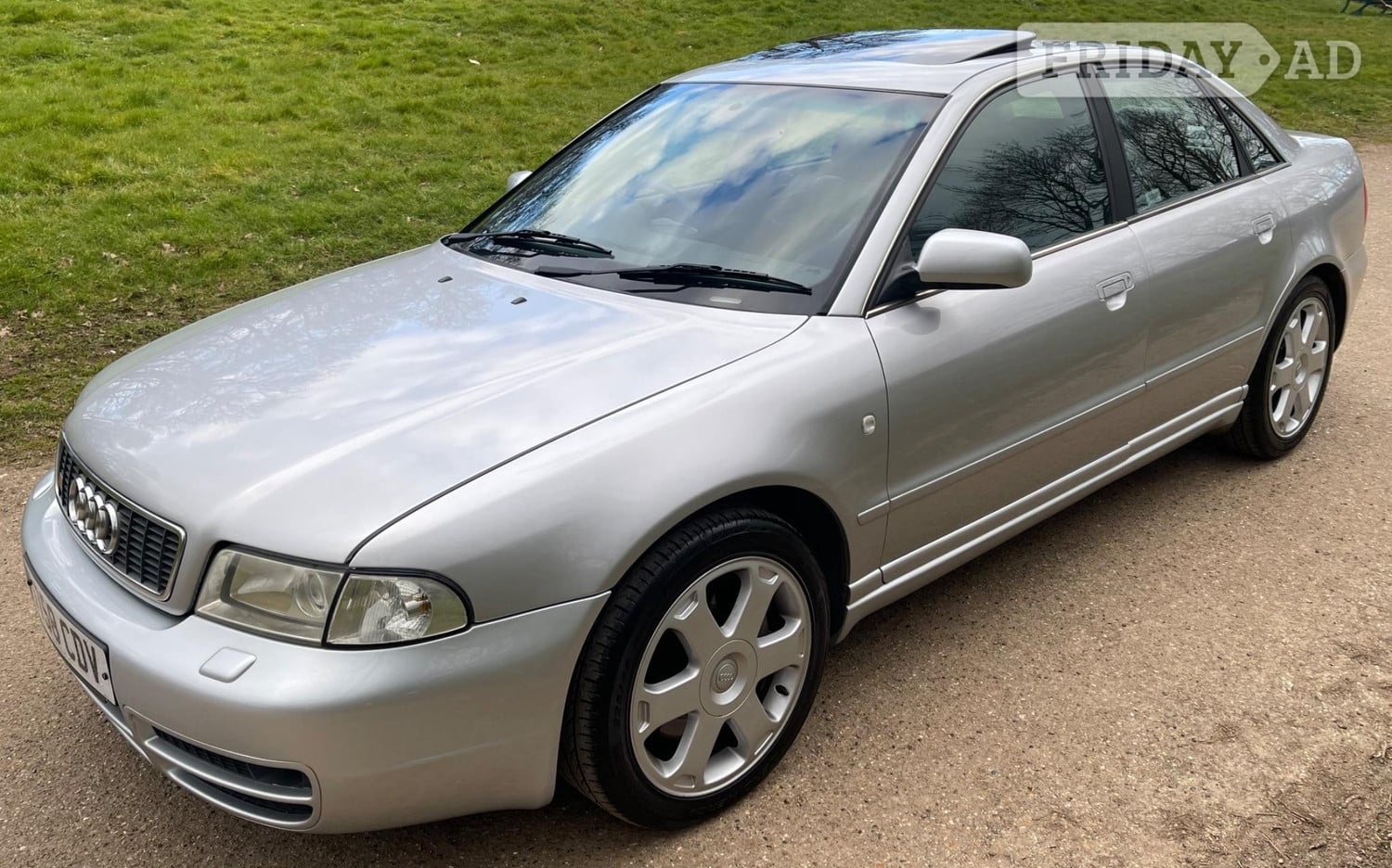 [ berth ]Audi S4