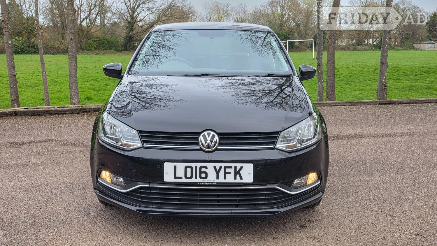 [ berth ]Volkswagen Polo